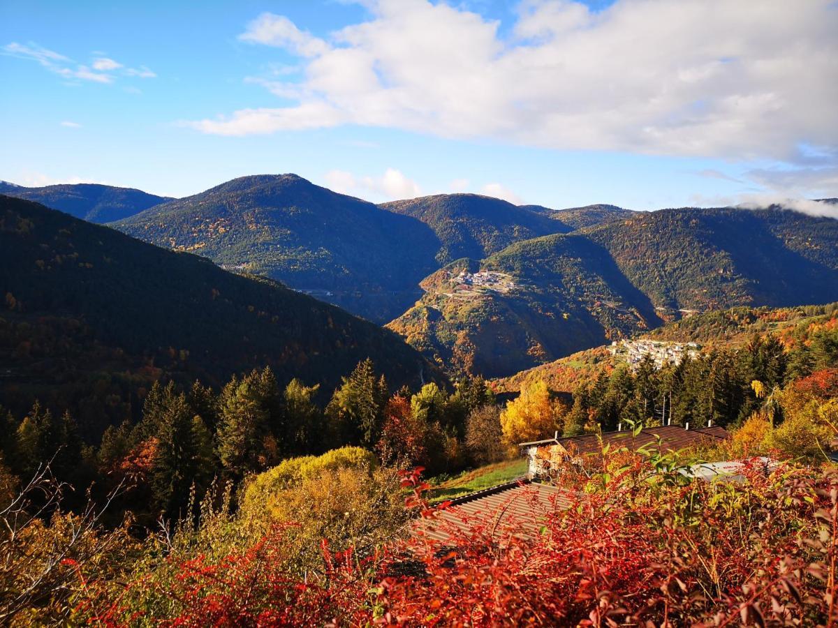 Maso Sveseri Montesover Buitenkant foto